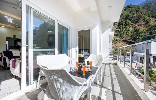 Alaya Stays Kingdom Heartz - Photo 69