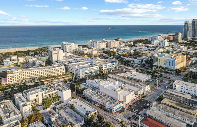 Cozy South Beach 1BR Apt Near Beach and Ocean Drive - Foto 1