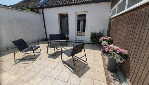Maison avec Patio, 3 chambres et jardin - Foto 2