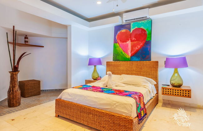 Deep Blue Condos - Foto 10