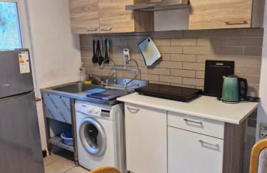 Bungalow 2 - 4-Raum-Wohnung mit Küche und 2 WC Duschen in Ohrdruf-Crawinkel - Photo 4