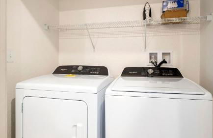 Landing Stunning 1BD Clubhouse Pool - Foto 9