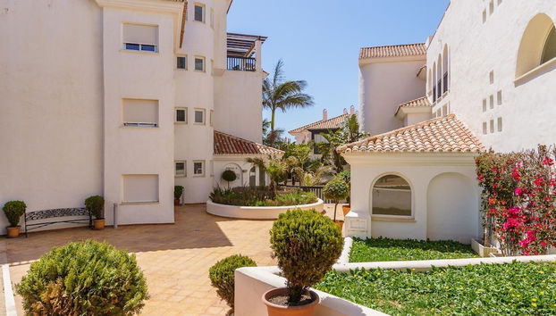 Puerta Del Mar Beachfront And Pool - Foto 2, Habitación