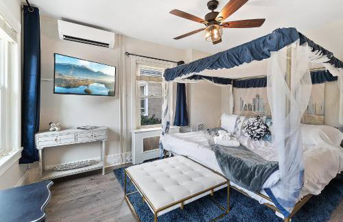 Main Line Manor 3BR with King Beds & Patio & Backyard - Foto 16