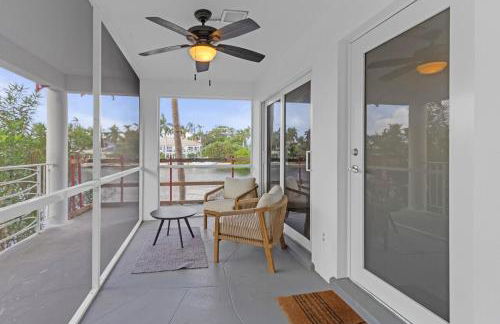 Waterfront Oasis 2BR 2BA with Pool, Gym, Balcony & Parking - Foto 38