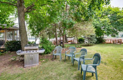 Lakefront Cottage with Deck Near Indiana Beach! - Foto 24