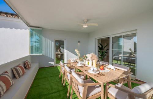 VACATION MARBELLA I Villa Azahar Retreat, Paradise for Golfers, Private Heated Pool, Close to the Best Beaches and High-end Restaurants - Photo 38