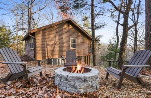 Mountain Views Hot Tub FirePit Close to town - Foto 30