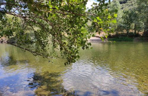 Ceps Cottage sleeps 6 with free wifi near the river - Foto 27