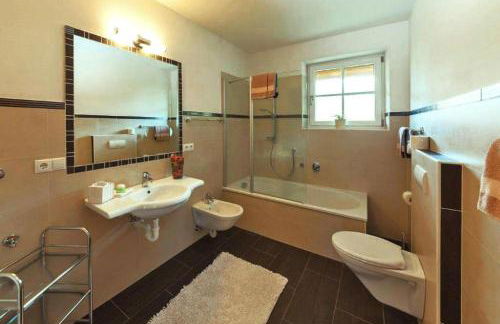 Apartment in Brixen with Pool & Dolomites Views - Foto 34