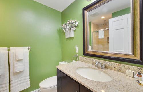 Searsport Paradise with Private Pool and Patio! - Foto 13