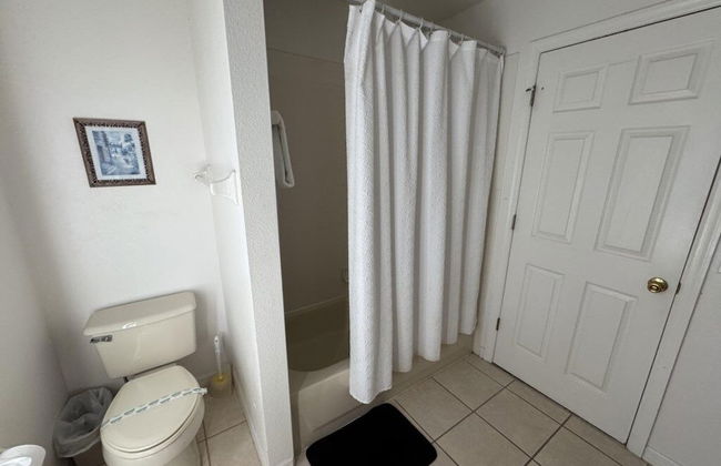 Cullen Villa 4 Bedroom Home - Foto 13