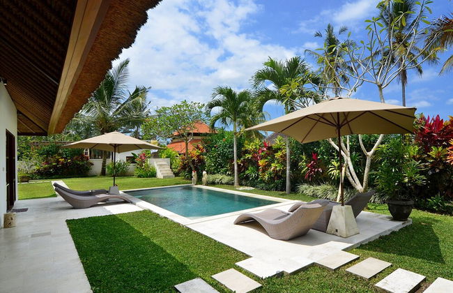 Villa Candi Kecil Tujuh by Villa Finder - Foto 52