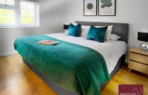 Wokingham - 2 Bedroom Maisonette - With Parking - Foto 7