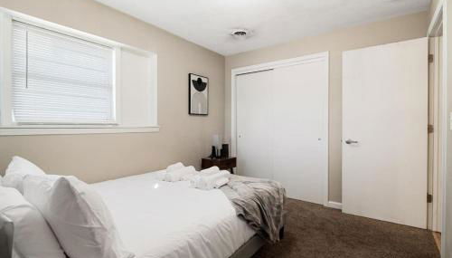 A Trendy Escape close to Downtown Peoria - Foto 1