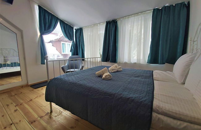 92 Residence - Photo 72