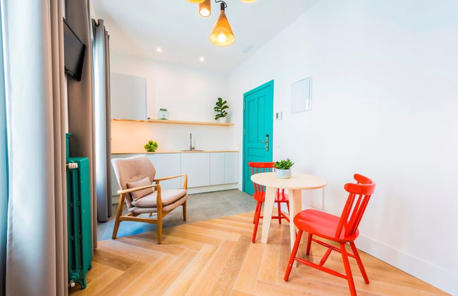 Be Mate Gran Vía Suites - Photo 35