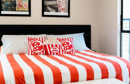 The Corniest Property in Texas ♥ 4 BR ♥ 1/4 Acre ♥ - Foto 23