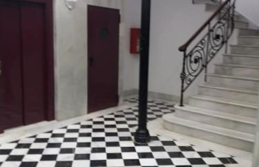 Apartamento céntrico con terraza y parking - Foto 13