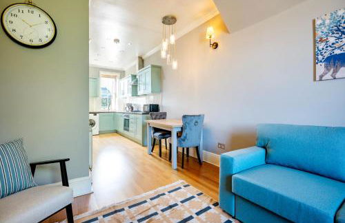 Large 1 Bedroom in Center of London (4) - Photo 5