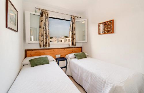 Vista Faro-Apartamento con balcón que mira al mar - Foto 13