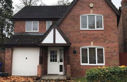 4 Bedroom House Near Manchester Airport, Wythenshawe Hospital and Trafford Centre - Foto 35