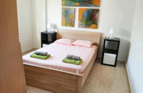 Charming apartment historic centre Granada 80 m² + balcony - Photo 2