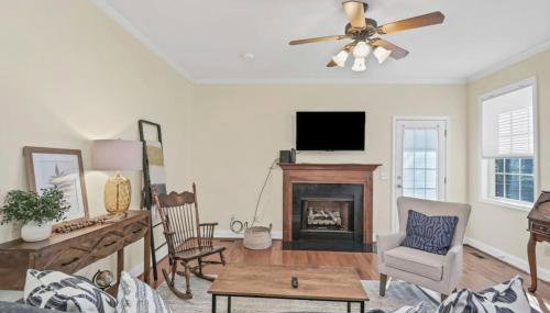 Cozy 2BR Home Near Ft Jackson - Foto 2