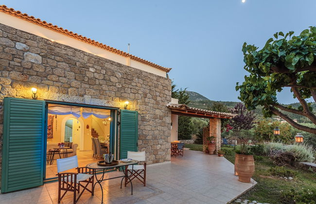 Lavender Garden Retreat - Secluded Seaside Getaway - Foto 1