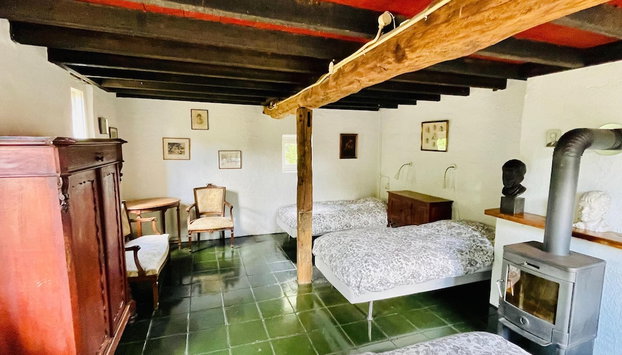 Spacious Farmhouse near Forest in Stramproy - Photo 2, Chambre