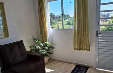 Apto acessível e acolhedor 02 bairro Rio Branco - Foto 1