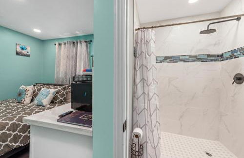 Tiny & Chic Heights Hideaway with Free Parking - Foto 4