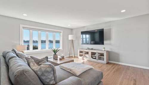 Neptune City 4BR | Private Pool + Sunset Views - Foto 3