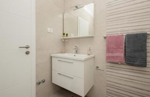 Lovely Home In Zagvozd - Foto 44