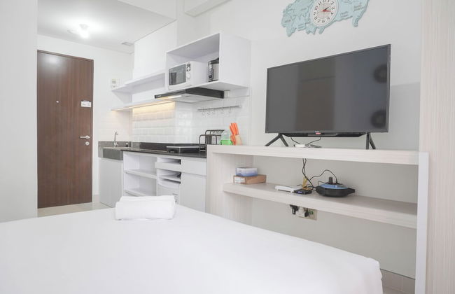 Nice And Elegant Studio At Transpark Cibubur Apartment - Foto 2
