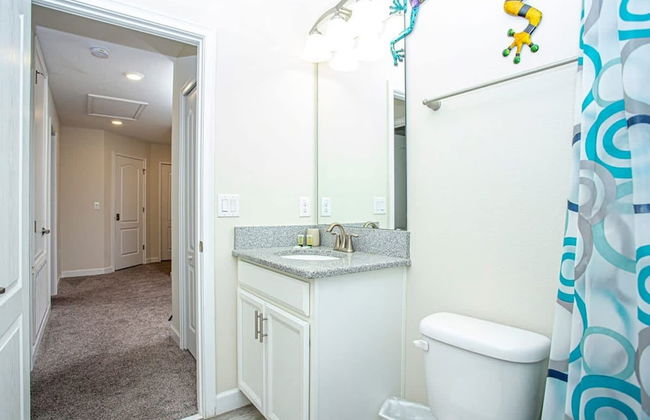 Luxury 5Bd w Jacuzzi Pool Near Disney 5528 - Foto 131