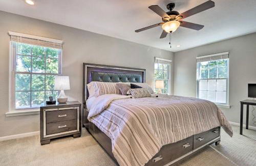 Dock and Jet Ski Slip Lakeside Sunrise Beach Home! - Foto 12