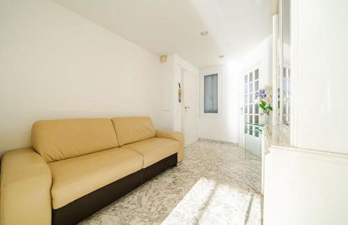 Juan les pins, premium, sea view, sleeps 6 - Photo 23