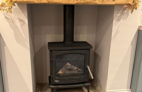 Driftwood Den - Photo 3