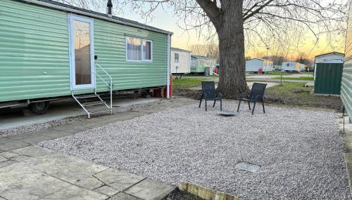 The Getaway Billing Aquadrome - Photo 3