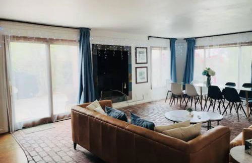 Malibu Ocean Villa with King Bed, Hot Tub, Beach, BBQ - Foto 39