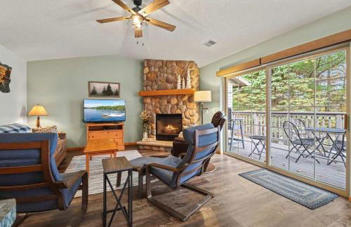 Black Bear Lodge Condo with Kayaks BBQ & Fire Pit - Photo 11