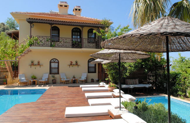 An Unspoilt Setting, Luxurious Surroundings and a Warm, Personal Welcome - Foto 11