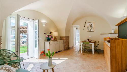 Nice Apartment In Bastia Di Albenga - Foto 3