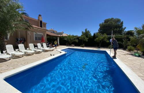 Villa Nerea with air conditioning & private swimming pool only 400m to the beach ideal for families - Foto 3