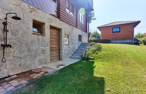 Amazing Home In Pustodol With Sauna - Photo 19