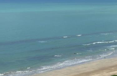 BEACH CLASS INTERNATIONAL - Flat beira mar - Foto 22