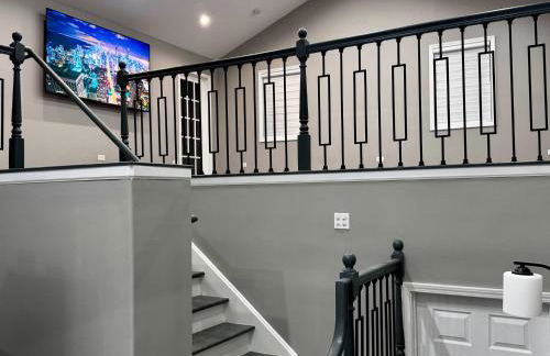 Sleeps 24+ Luxury house Near Chicago 12 king beds - Foto 27