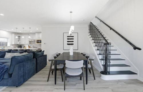 O18A Spacious 3BR Sleeps 10 Two Living Areas Houston - Foto 6