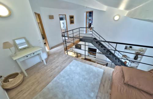 Le Laurier - Piscine, Sauna et Vue - Charme Provençal Authenticité - Bastide La Parette - Foto 7